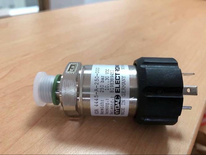 要怎样调节钢琴键花洒的冷热水呢 要怎样调节钢琴键花洒的冷热水呢